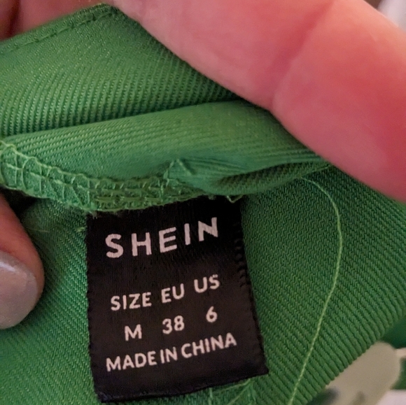 Emerald green skirt - Picture 2 of 4